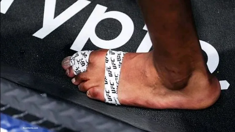 Jon Jones Toe Injury: UFC 159 Break and Long-Term Impact 2 Jon Jones toe injury